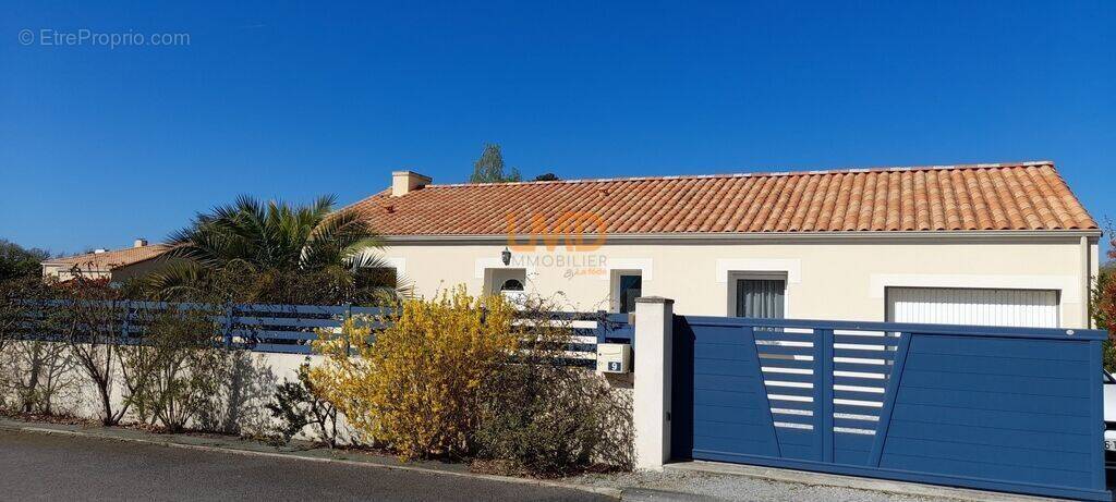 Maison à SAINT-AIGNAN-GRANDLIEU