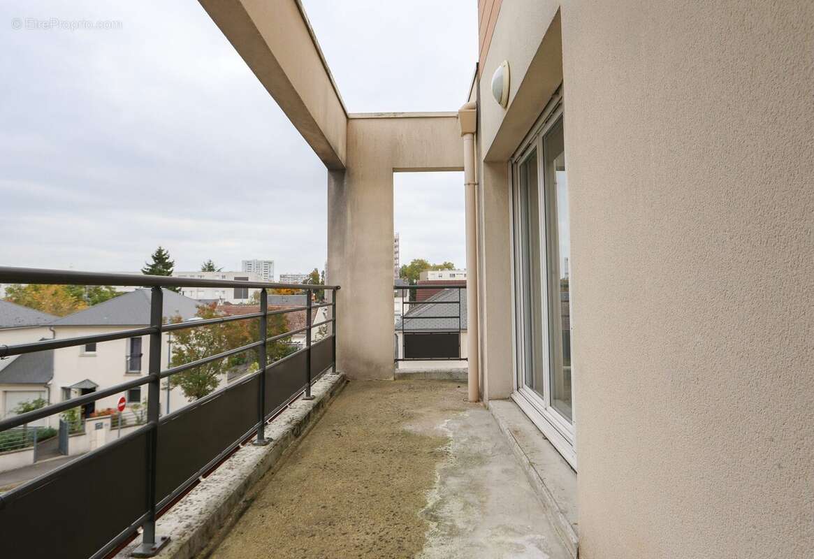 Appartement à FLEURY-LES-AUBRAIS