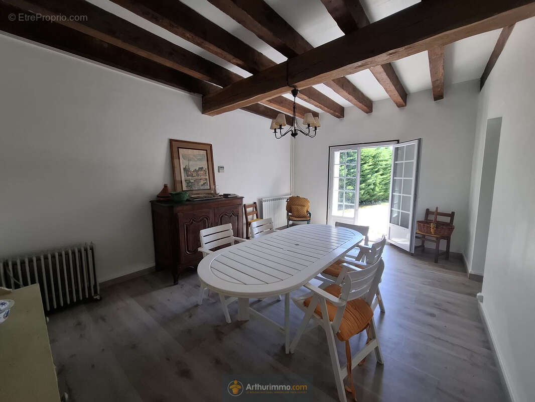 Maison à COULOMMIERS