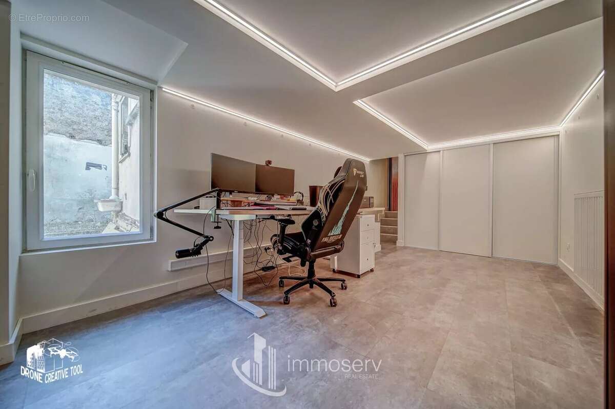 Appartement 82 m² à Manom  - photo 9