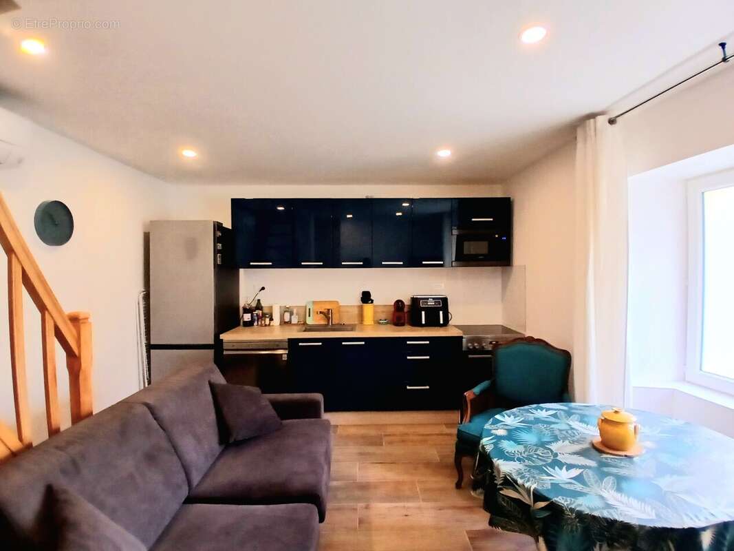 Maison à CAUNES-MINERVOIS