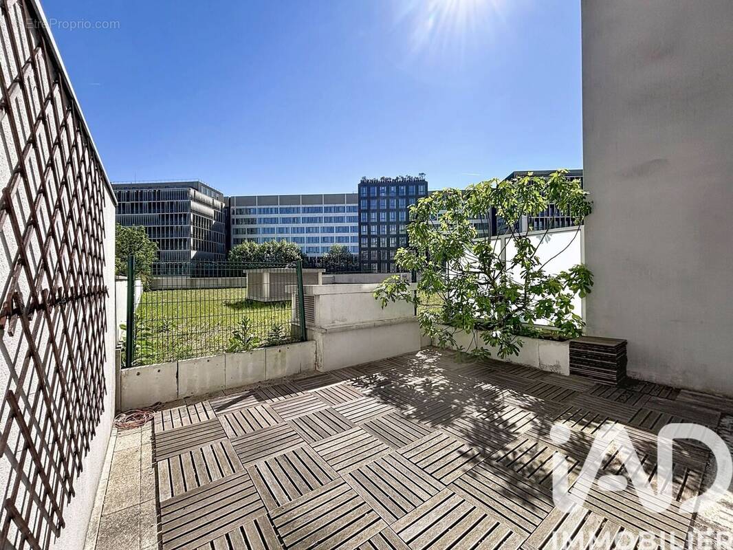 Photo 1 - Appartement à MONTROUGE