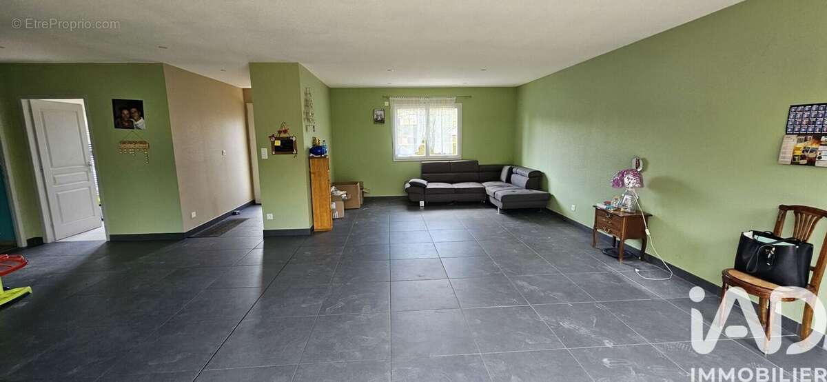 Photo 5 - Maison à COMBEAUFONTAINE