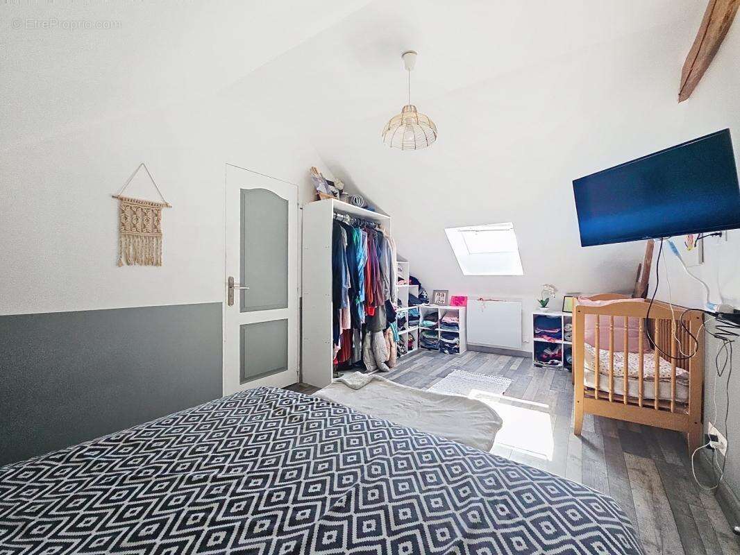 Magnifique longere en pierres de taille, renovee ! - photo 11