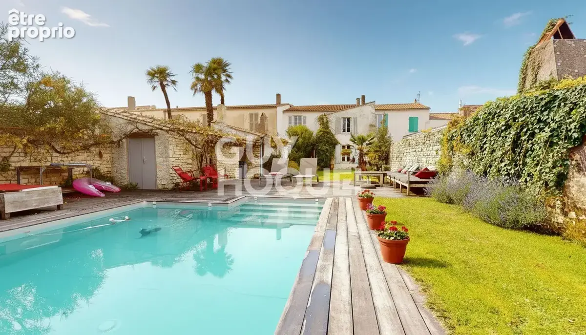 Maison de village avec piscine à vendre au coeur du Bois-Plage-en-Ré - photo 12