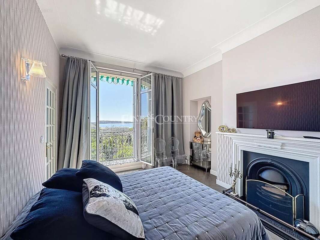 Vente Appartement Bourgeois Vue Mer à Cannes - photo 13