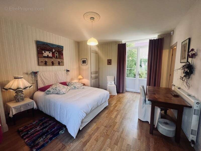 Maison à CHATELLERAULT