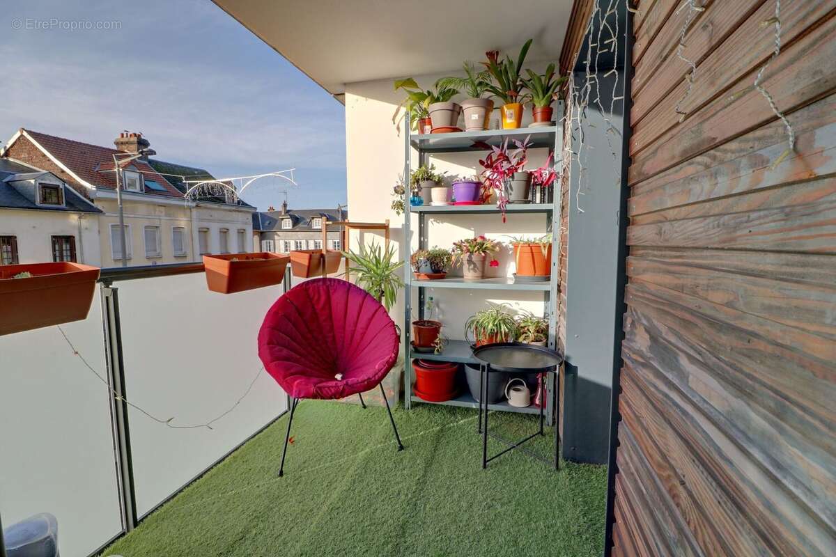Appartement à DEVILLE-LES-ROUEN