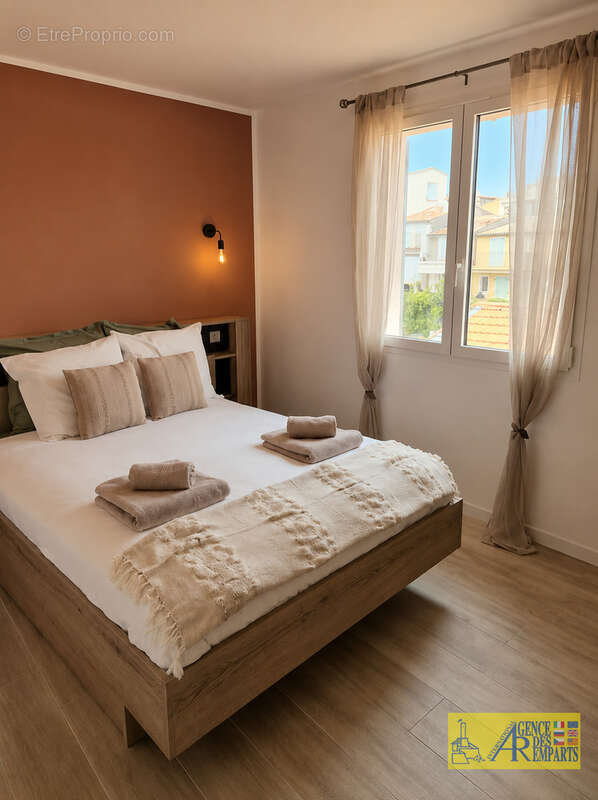Appartement de charme au coeur du Vieil Antibes face à la Méditerranée - photo 4