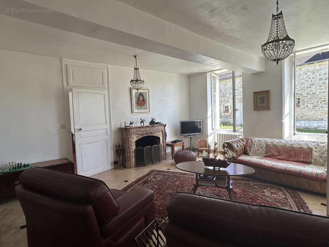Maison à CHESLEY
