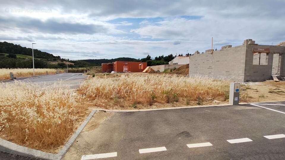 Terrain 758 m² à Portel-Des-Corbieres  - photo 5