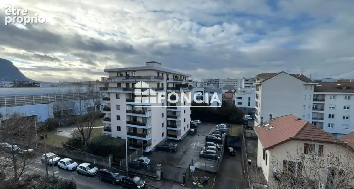 Annemasse – T1 bis avec terrasse et garage - photo 3