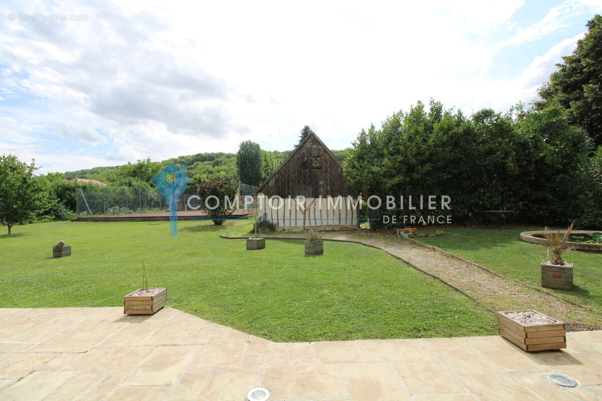 Dpt Eure  (27) proche Vernon maison de charme 225 m2 avec tennis sur terrain de 2300 m2 environ - photo 9