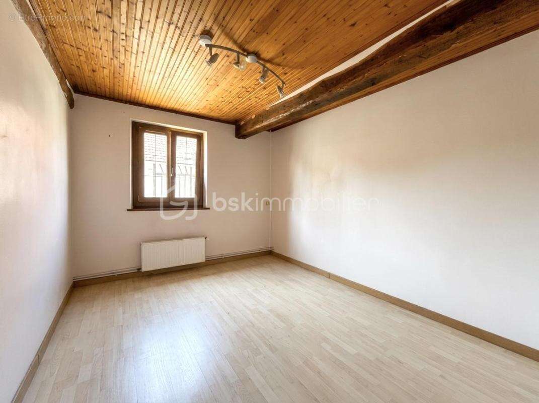 Maison de 115 m² – Fort potentiel – Terrain de 1 346 m² - photo 5