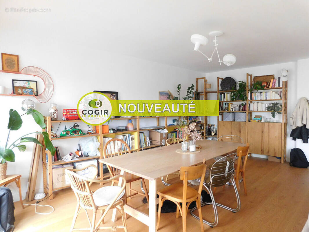 Appartement à LE RHEU