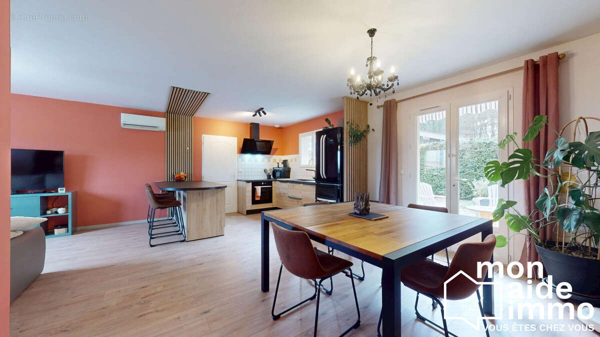 Maison à CASTELJALOUX