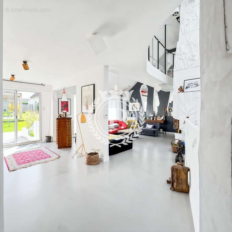 Maison à L'HAY-LES-ROSES