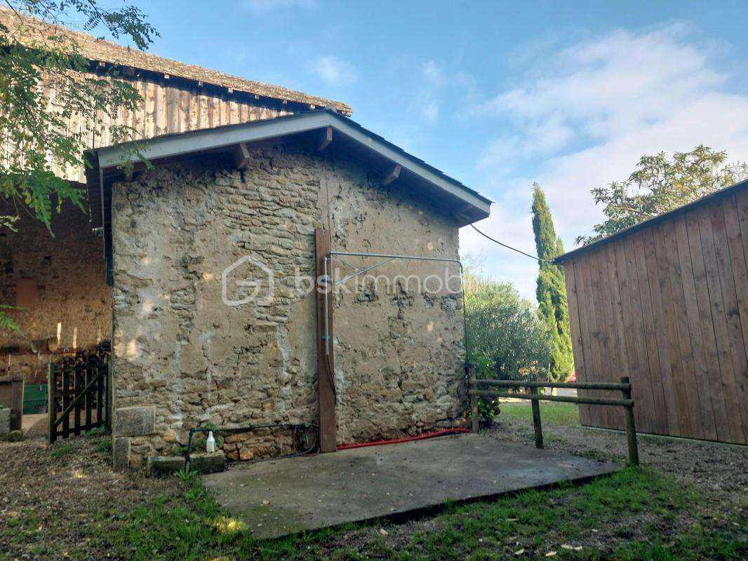 Maison à BOURDELLES