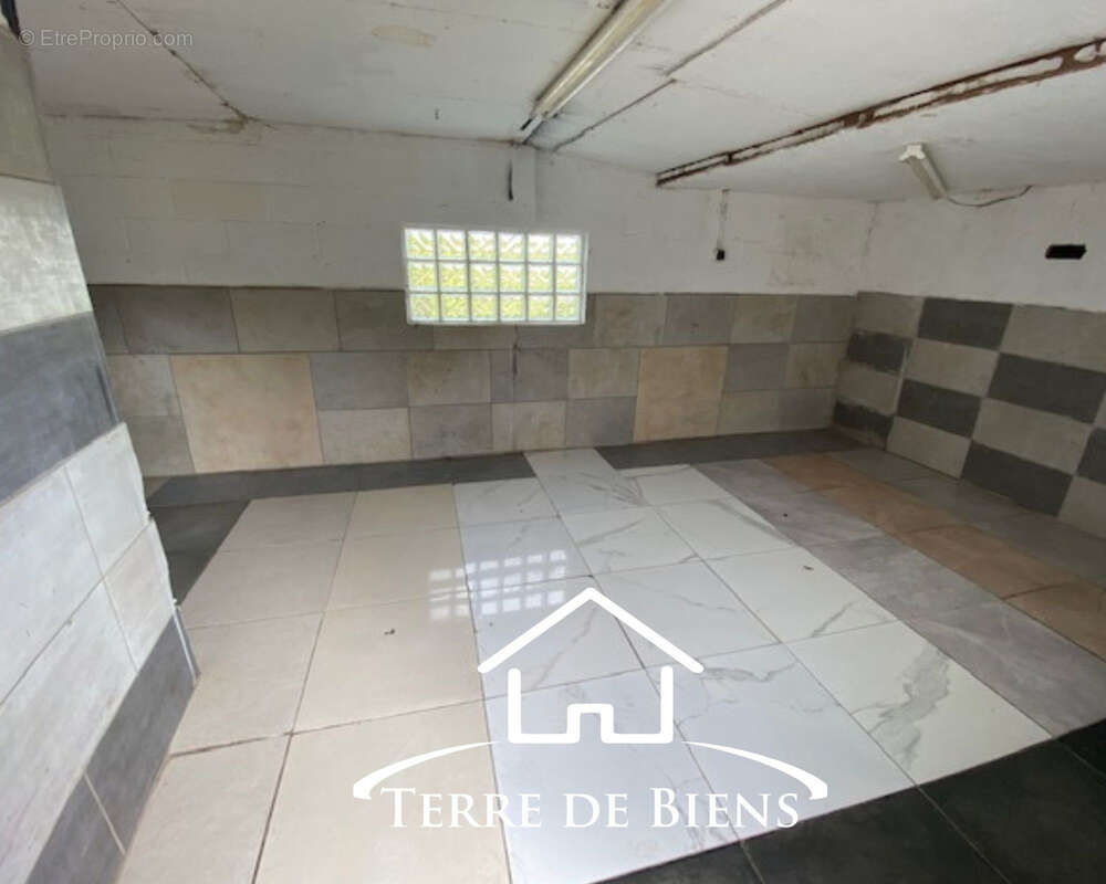 Maison à VIC-SUR-AISNE