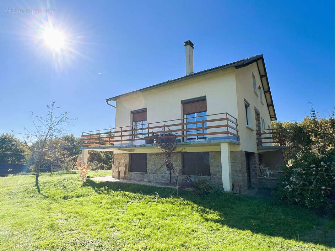 Maison à SAINT-MEXANT