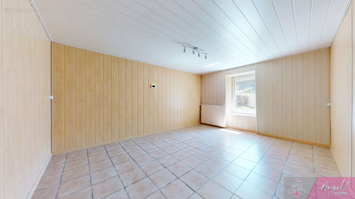 Maison à GENDREY