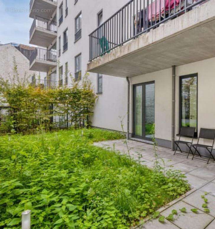 Appartement à ISSY-LES-MOULINEAUX