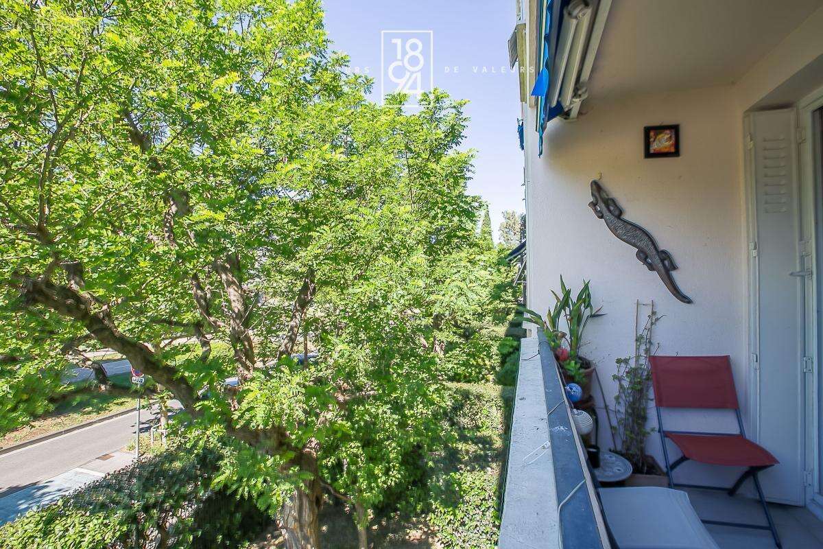Appartement à MARSEILLE-9E