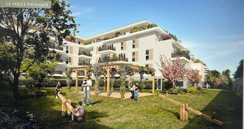 Appartement à AVRILLE