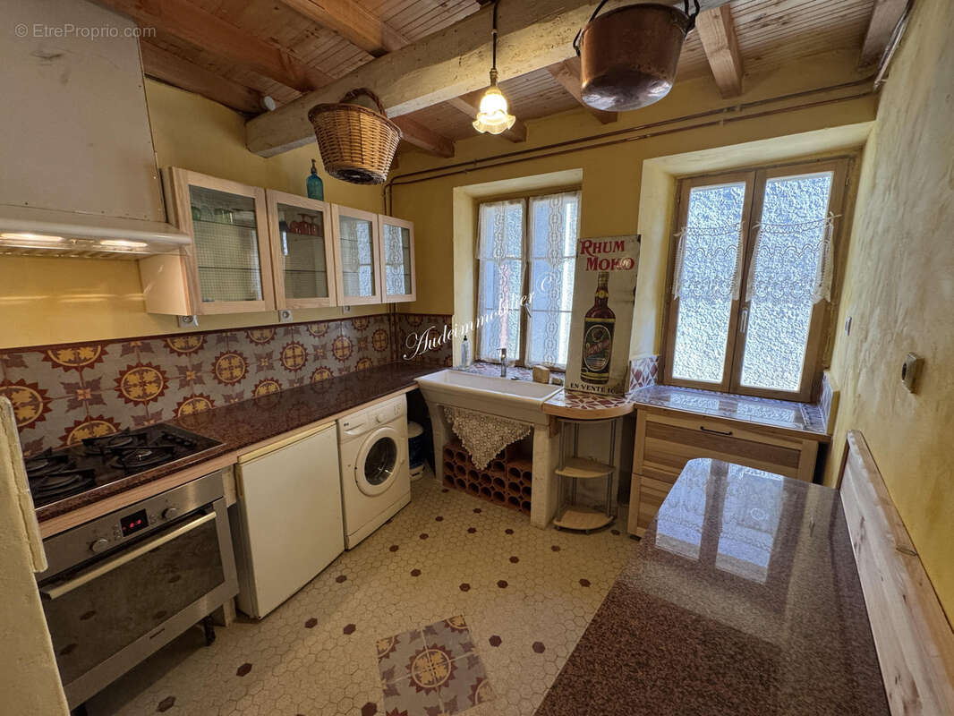 Maison de village avec cave - photo 5