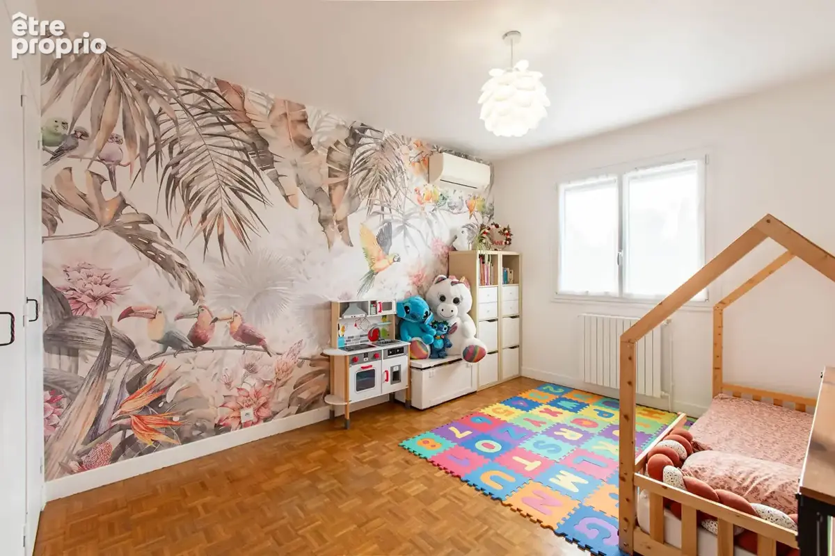 Une maison rénovée avec 6 chambres & 50 m² de garage - photo 10