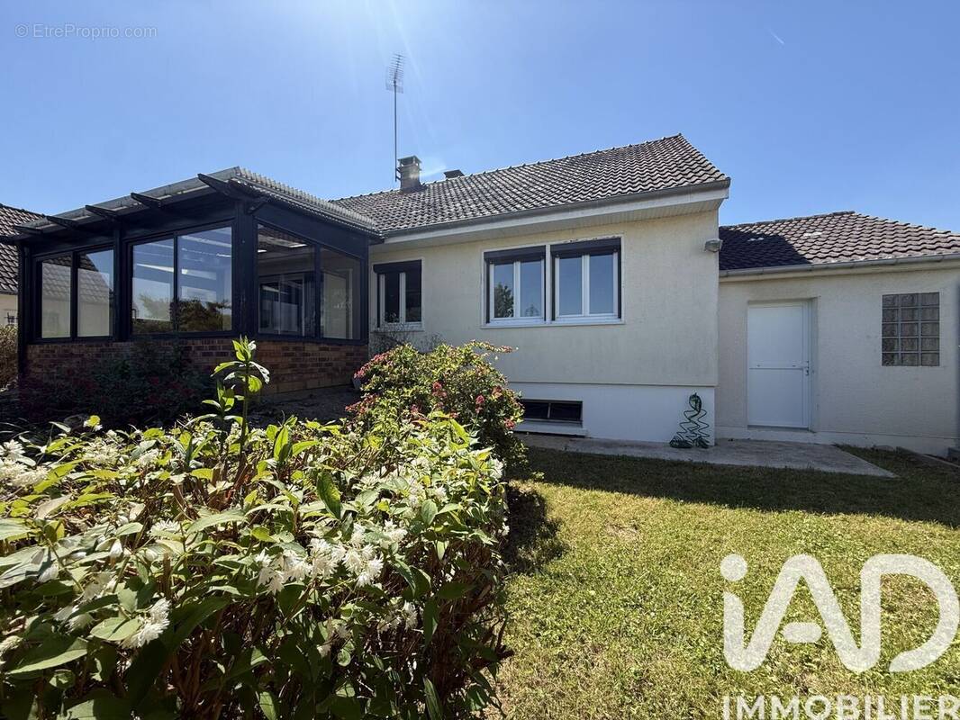 Photo 1 - Maison à DAMERY