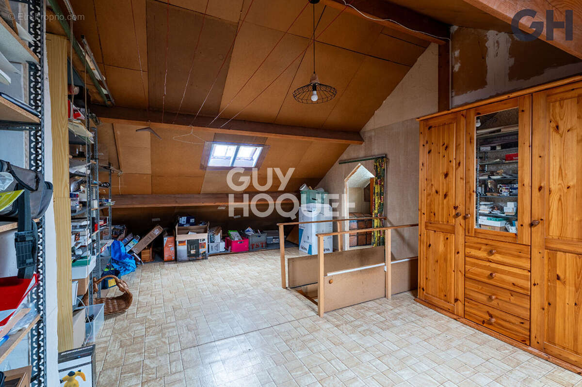 Maison à SOISY-SUR-SEINE