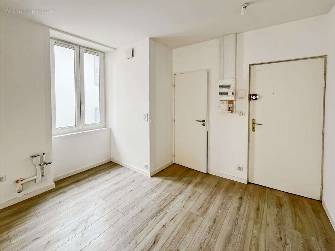 Biarritz Appartement neuf au calme-  2 pièce(s) 27.25 m2  - 500 m de la grande plage - photo 2