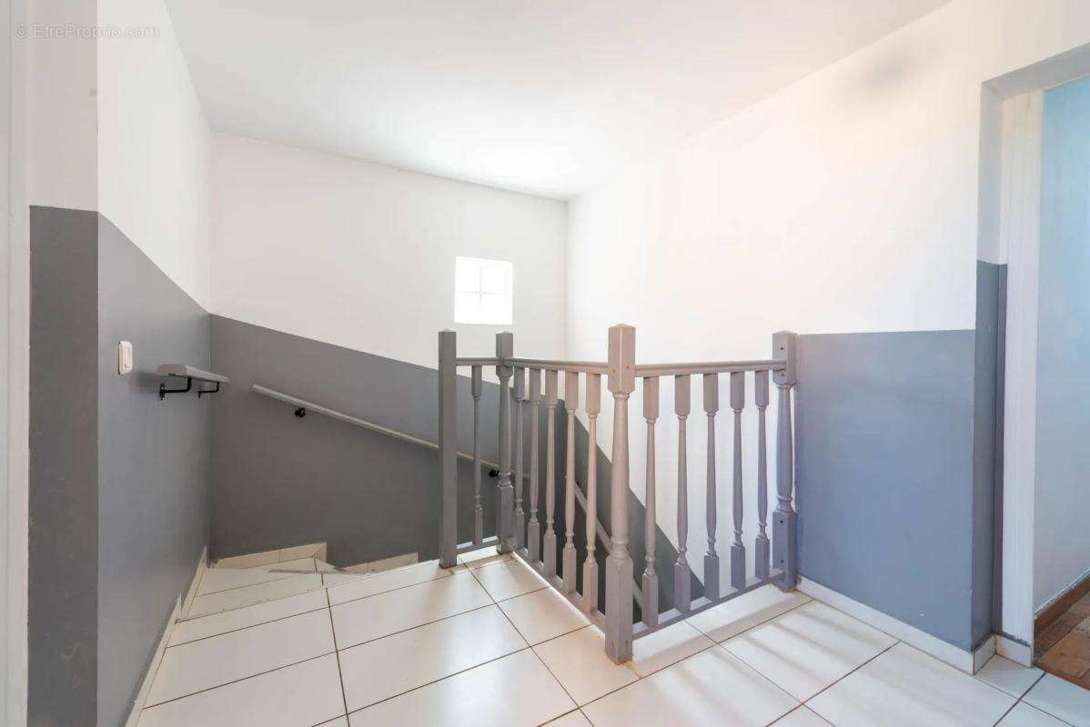 Maison de 4 pièces de 107 m² à Houilles - photo 8