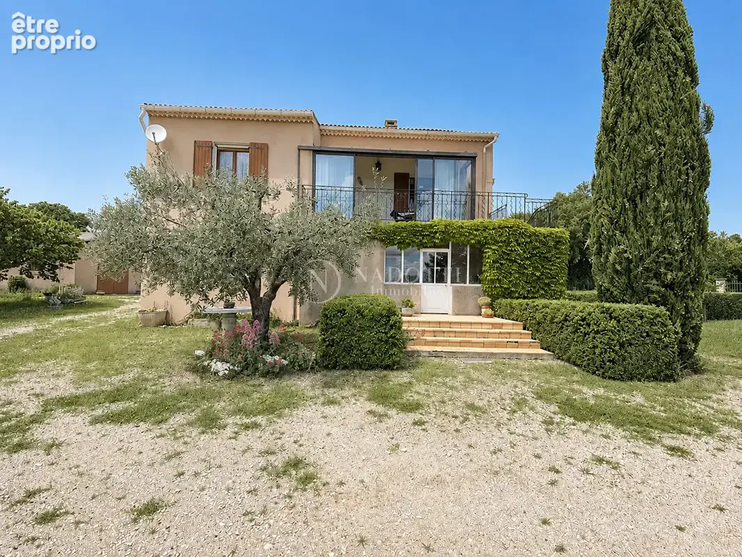 Photo Maison à Cabrieres-D'avignon au prix de 434 600€