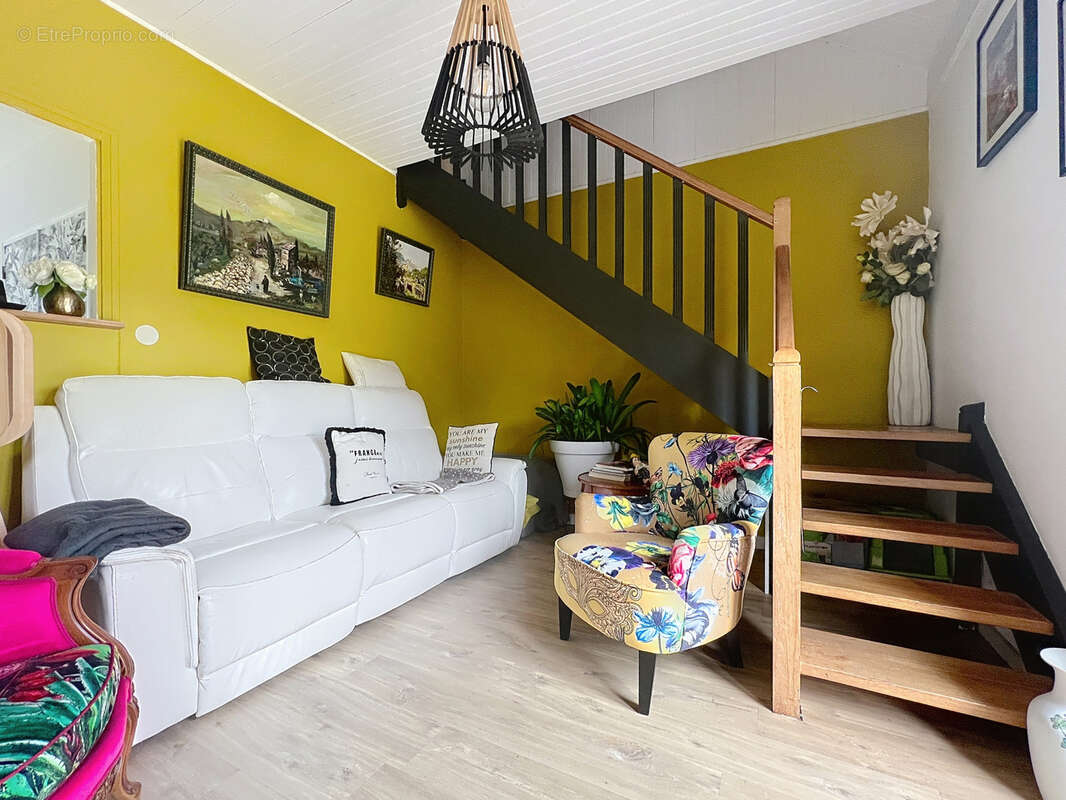 Maison à SAINTE-FEREOLE