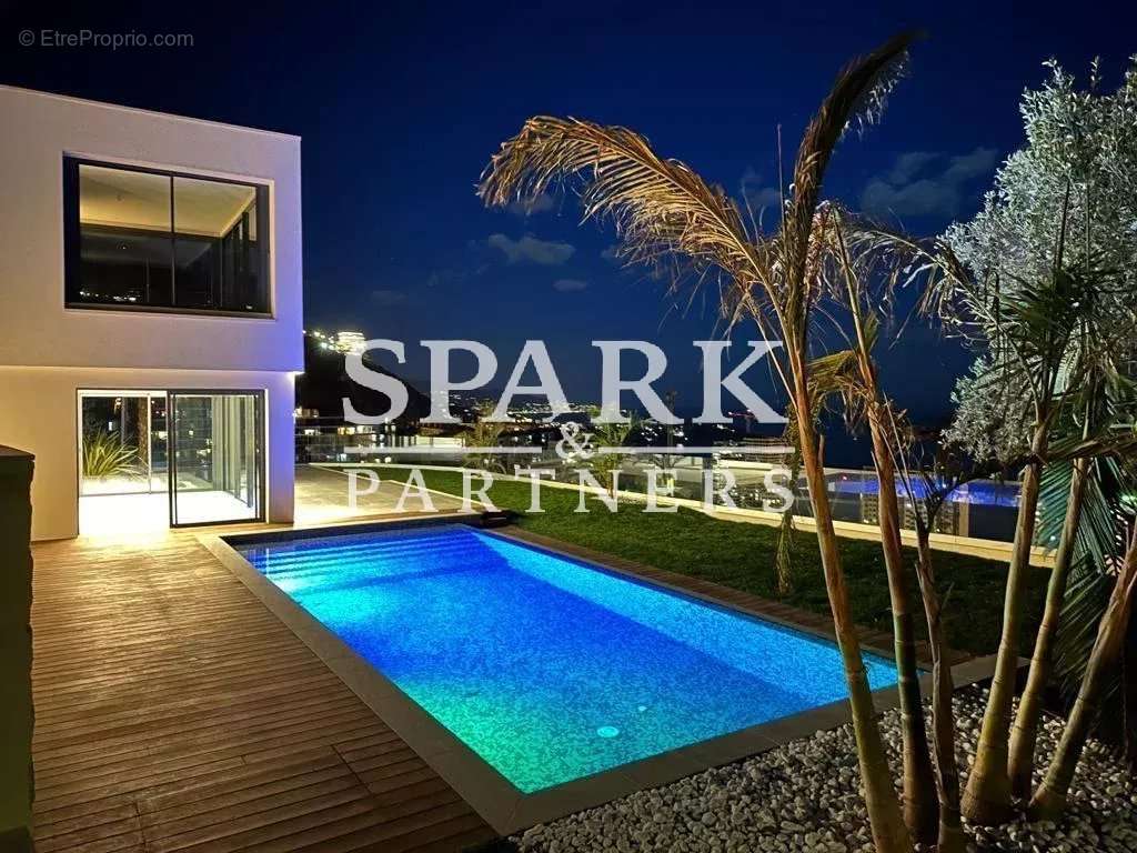 Maison à BEAUSOLEIL