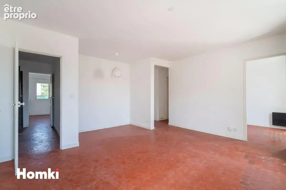 Appartement T3 traversant de 64 m² à Marseille 13006, Rue Paradis - photo 5