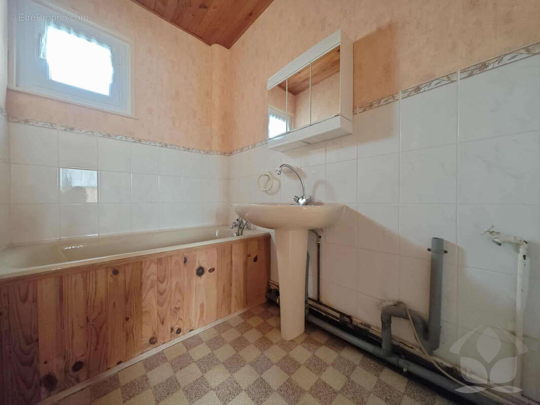 Maison à VILLERS-OUTREAUX