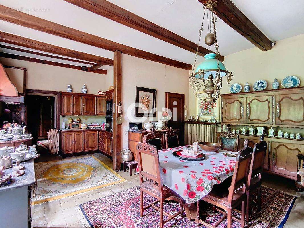 Château d'exception à Manois – Un joyau chargé d'histoire au cœur d'un parc de 8 936 m² - photo 22