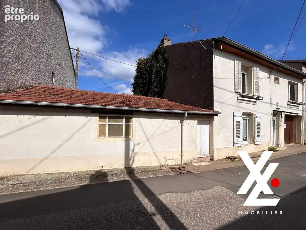 Maison à CEINTREY