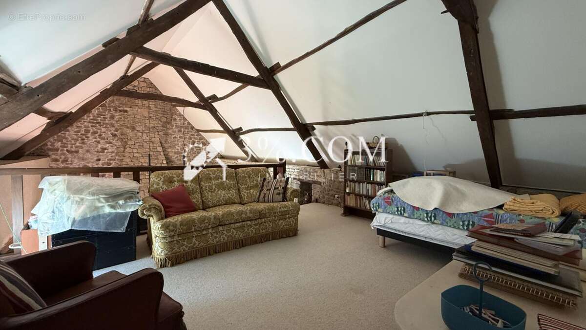 Maison à PLOUGOUMELEN