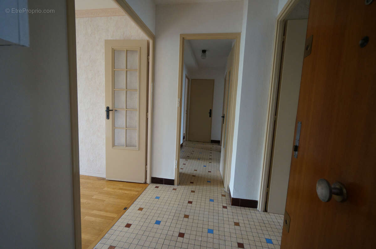Appartement à LYON-9E