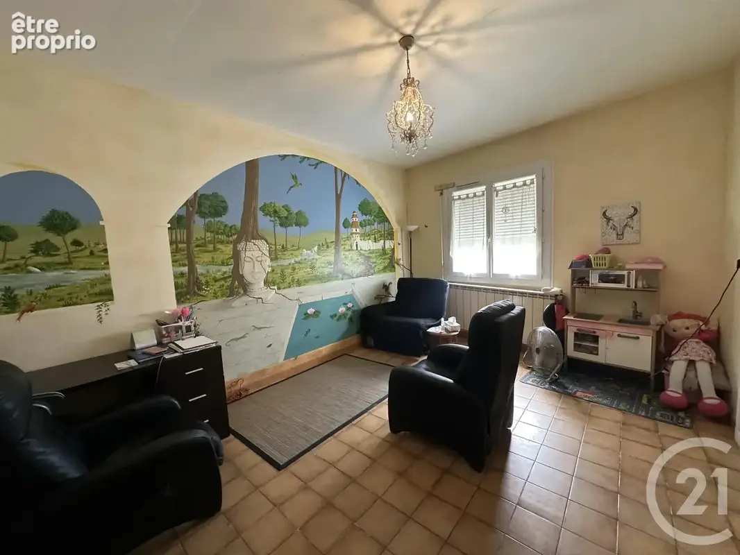 Maison 85 m² à Saint-Medard-De-Guizieres  - photo 5