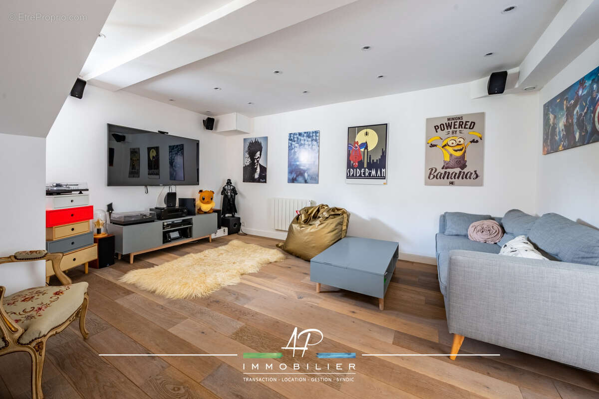 Maison à BELLENEUVE