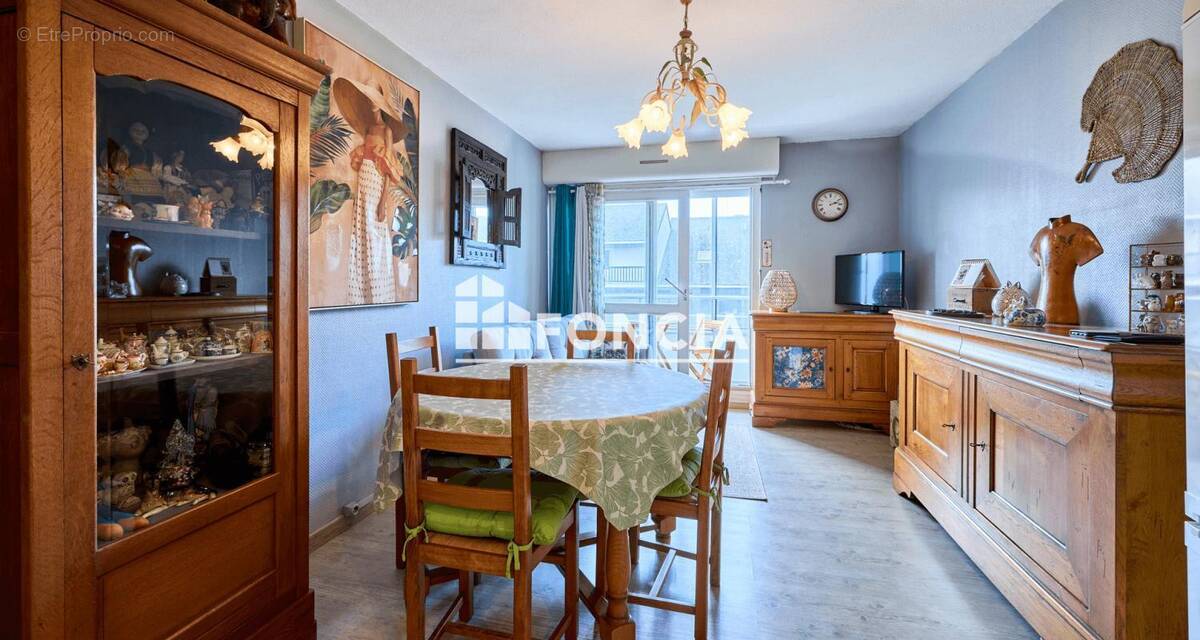 Appartement à COURSEULLES-SUR-MER