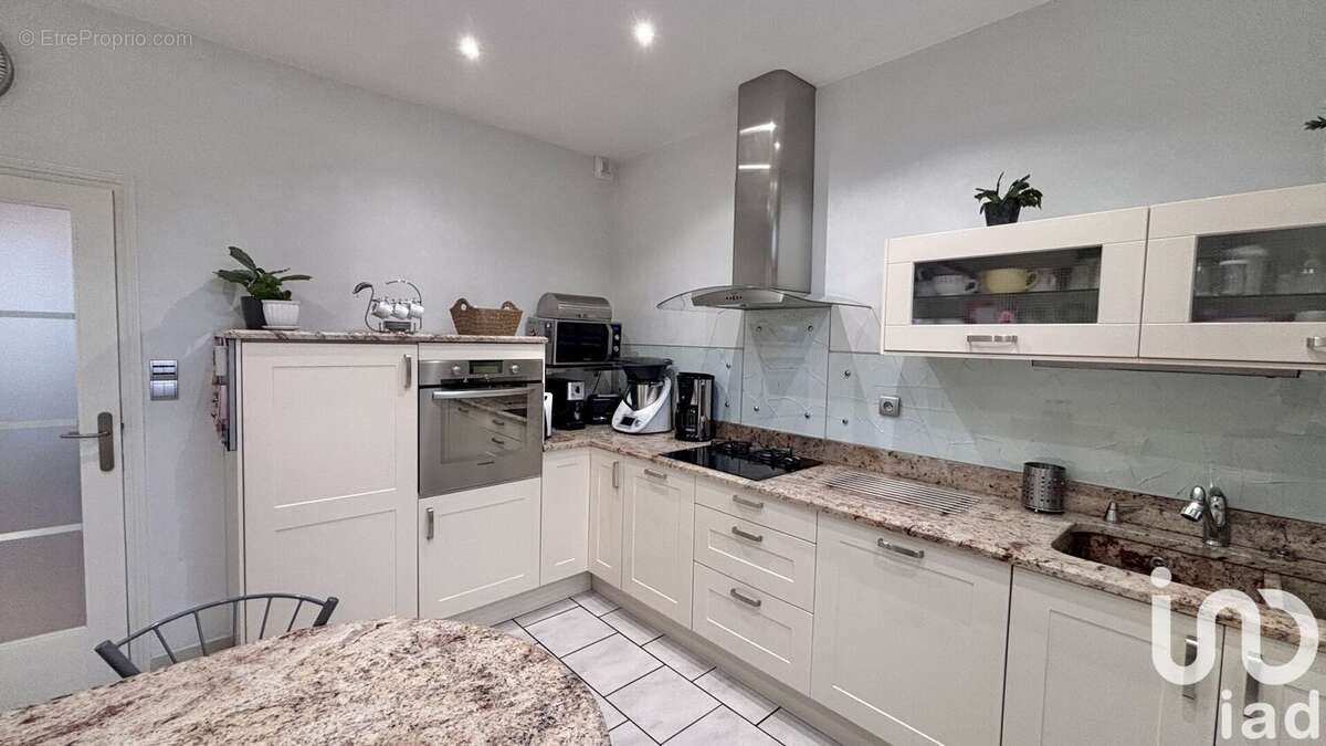 Photo 9 - Appartement à SAINT-ETIENNE