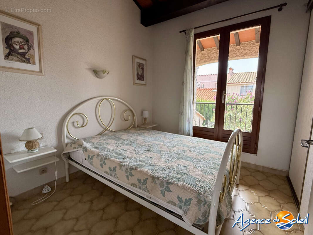 Maison 45 m² à Saint-Cyprien  - photo 8