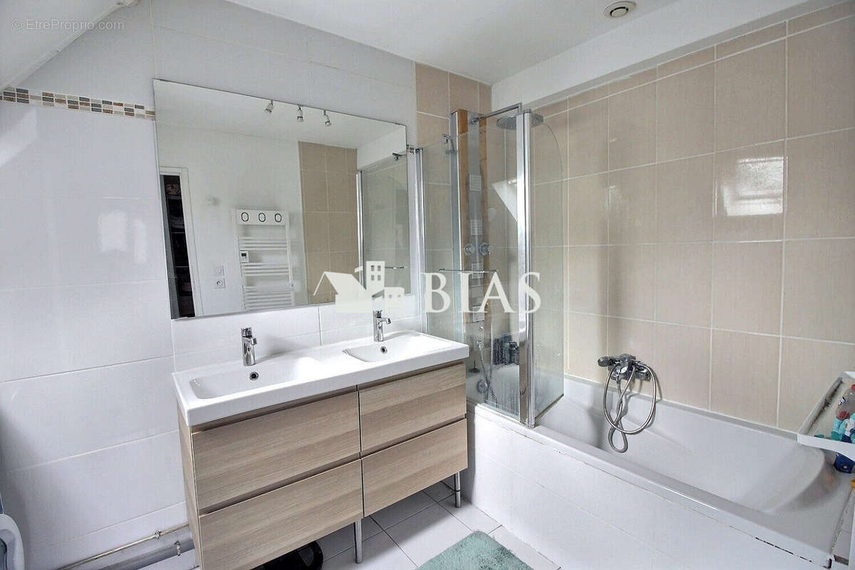 Maison à CAUDEBEC-LES-ELBEUF