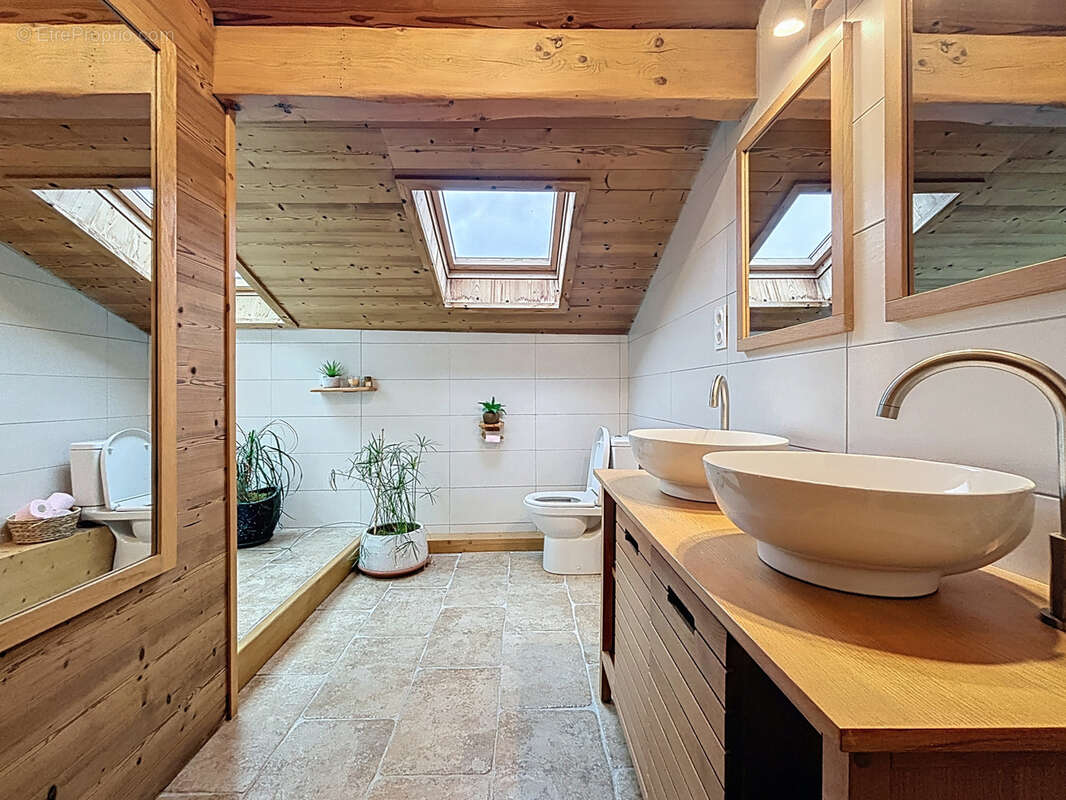 Maison à SAINT-PIERRE-DE-SOUCY